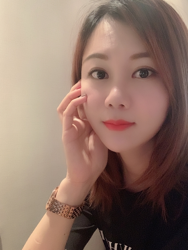 佳言的第一张照片--琼海王婆说媒